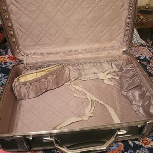 American Tourister Grey Suitcase with Silver Trim, Satin Lined,  Vintage Luggage